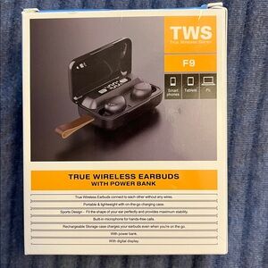 TWS F9 True Wireless Earbuds with Power Bank